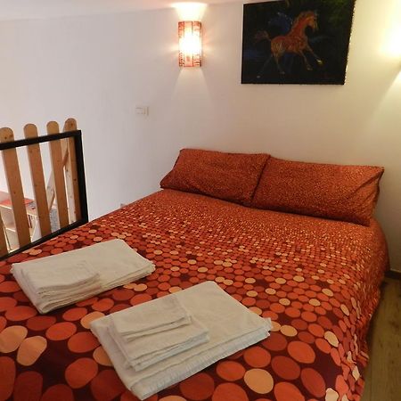 Apartamento Modern Flat Cavour Nápoles Exterior foto