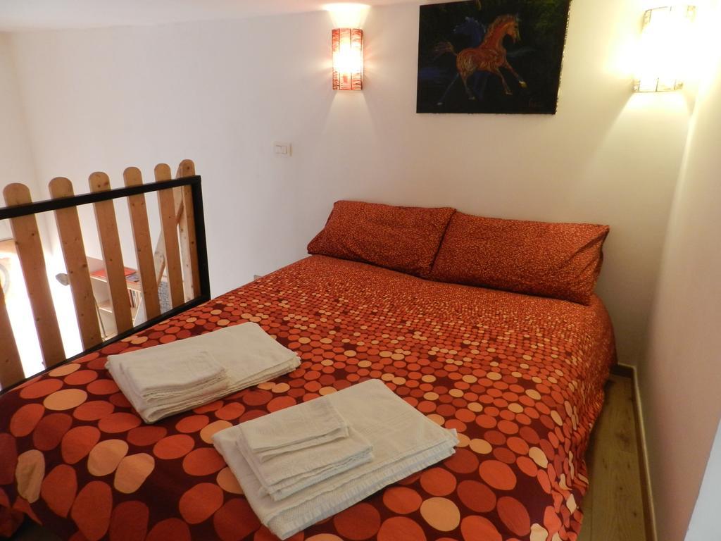 Apartamento Modern Flat Cavour Nápoles Exterior foto