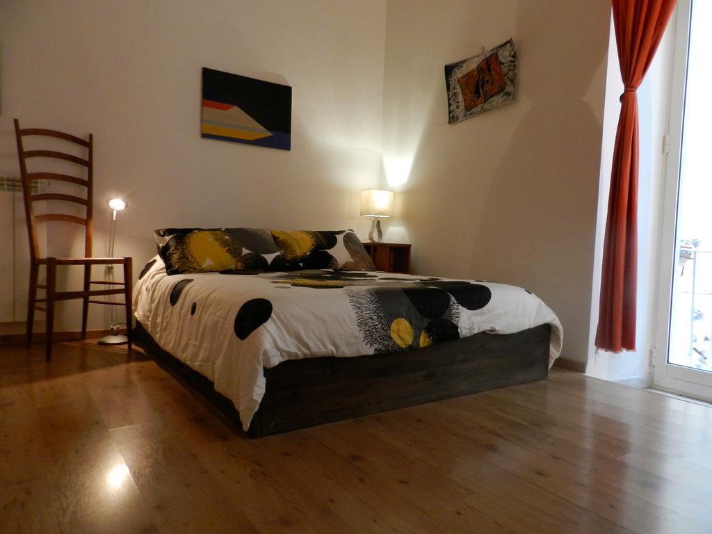 Apartamento Modern Flat Cavour Nápoles Exterior foto