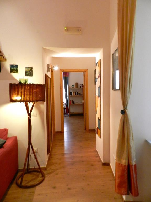 Apartamento Modern Flat Cavour Nápoles Exterior foto